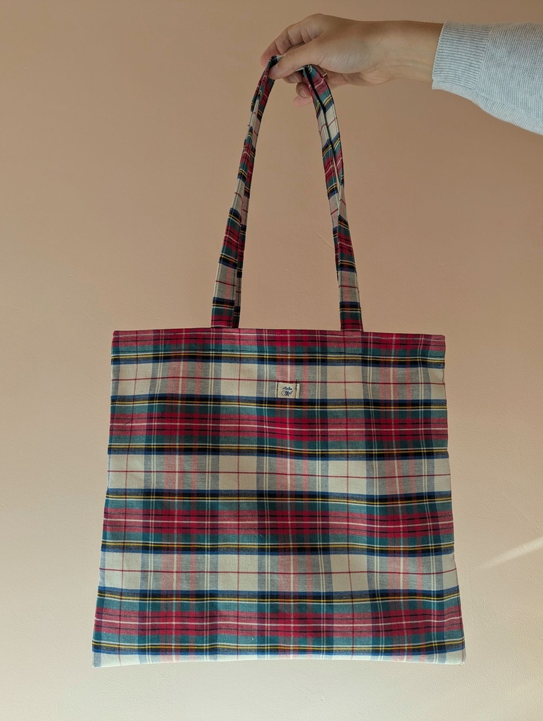 Le Tote Tartan